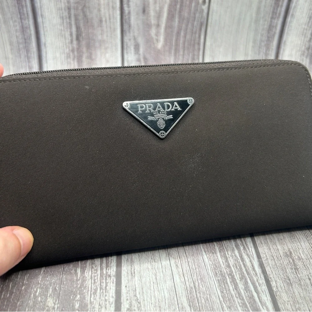 PRADA Tessuto Nylon & Saffiano Leather Zip Long Wallet Chocolate Brown - Picture 12 of 14